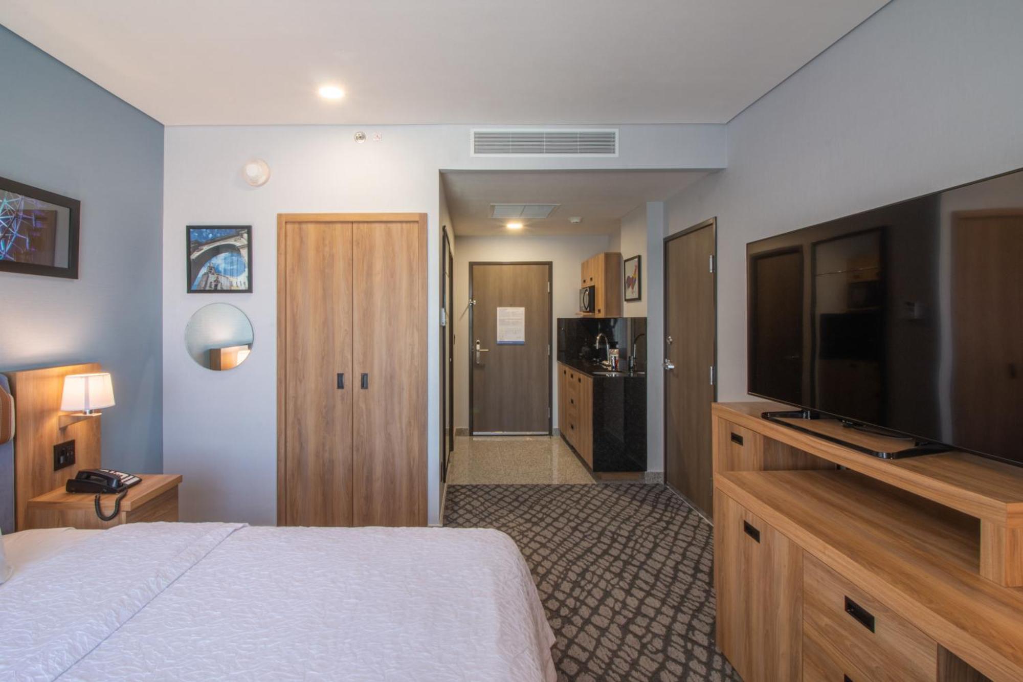 Hampton By Hilton Aguascalientes Downtown Hotel Buitenkant foto